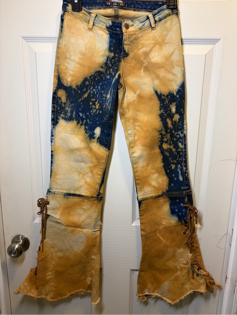 Vintage Y2K rare  low-rise Bonaire Acid Wash Jeans with Leather Ties